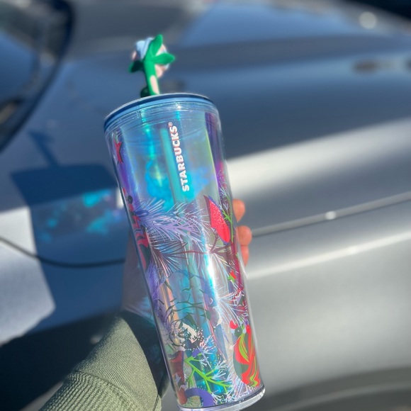 Starbucks New Christmas Tumbler Venti - Picture 3 of 5